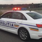 Patru ani și nouă luni de închisoare pentru un eșec în călătoria spre Constanța: a scăpat de droguri în ultima clipă, dar poliția le-a descoperit în pungă. 2 dupa gratii timp 4 ani si 9 luni pentru un drum ratat spre constanta a aruncat drogurile din masina intr o punga de la profi dar politistii le au gasit 682fadf727bdc