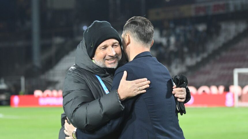 Decizii riscante! Mirel Rădoi și Dan Petrescu au ajustat echipele de portar pentru confruntarea Universitatea Craiova - CFR Cluj, lăsându-l pe Louis Munteanu pe margine. 1 erori fatale mirel radoi si dan petrescu au schimbat portarii pentru universitatea craiova cfr cluj louis munteanu pe banca 681f7e84ae6ff