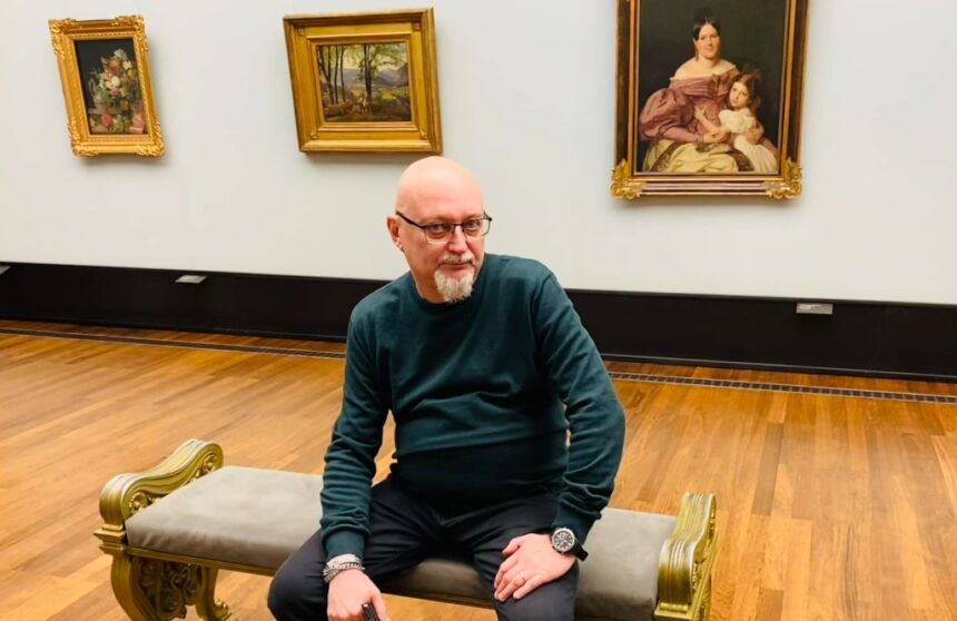 Evreii din România se opun categoric lui Simion. Ionescu (comunitatea Constanța): „În spatele lui se maschează o mișcare radicală, extremă, care îl susține cu forță.” 1 evreii din romania nici nu vor sa auda de simion ionescu comunitatea constanta in spatele candidatului se ascunde un curent radical extremist care il poarta pe val 68275711704e5