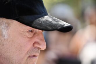 exclusiv ce sanse de reusita are varianta lui becali musi si ianis stoica la schimb pentru dennis politic 682f2ed11703b