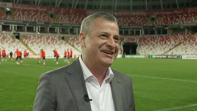 CFR își pregătește strategia pentru sezonul viitor! Jucătorii vizați de echipa ardeleană! 1 exclusiv cfr contureaza mutarile pentru sezonul urmator fotbalistii trecuti pe lista de ardeleni 6824b4c67e79e