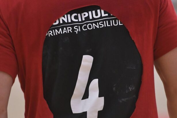 exclusiv echipa din prima liga e in pragul desfiintarii primaria taie bugetul si sectia risca sa dispara 6834a5ef5fe22