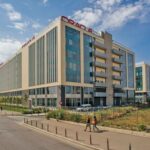 Leroy Merlin România își schimbă sediul central și își extinde birourile: o tranzacție semnificativă de închiriere în 2025 2 exclusiv leroy merlin romania isi muta sediul central si creste spatiul de lucru una dintre cele mai mari tranzactii de inchiriere in 2025 681bdf719dd42