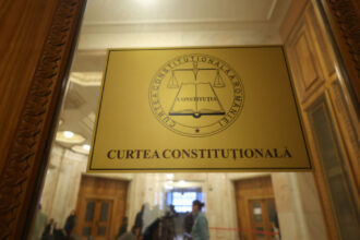 exclusiv tudorel toader fost judecator ccrnu stiu care e temeiul din constitutie pentru decizia curtii de secretizare a declaratiilor de avere 68399cc74397d