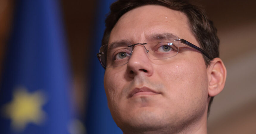 Victor Negrescu (PSD): E esențial să tăiem din bugetul consiliilor de administrație. Salariile sunt excesive! 1 exclusiv victor negrescu psd trebuie sa reducem cheltuielile pentru consiliile de administratie salariile sunt prea mari 683835dad77ae