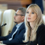 Victoria Stoiciu, vocea curajoasă din PSD care a susținut candidatura lui Nicușor Dan: „Nu ne putem permite să facem glume” 3 exclusiv victoria stoiciu singura din psd care a votat pentru sustinerea lui nicusor dan nu cred ca ne permitem sa glumim 6819ea19dd263