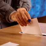 Sondaje de opinie la ieșirea de la urne: Trei institute analizează preferințele alegătorilor în turul 2 al alegerilor prezidențiale! 3 exit poll uri alegeri prezidentiale turul 2 trei institute vor face sondaje de opinie duminica la iesirea de la urne 682608ee3cc4c