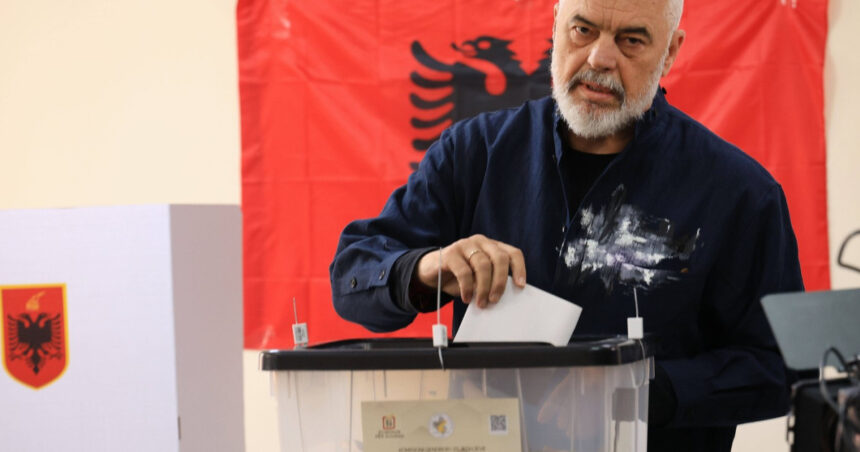 Un nou capitol în istoria Albaniei: Edi Rama se pregătește să cucerească al patrulea mandat de premier, cu promisiunea integrării în Uniunea Europeană până în 2030. 1 fara precedent edi rama pe cale sa obtina al patrulea mandat de premier al albaniei a promis aderarea la ue pana in 2030 6821b76e78de1