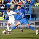 Farul Constanța îl transferă pe Luca Băsceanu la Universitatea Craiova pentru suma de un milion de euro 2 farul constanta il da pe luca basceanu la universitatea craiova pentru un milion de euro 682ddd3da517f