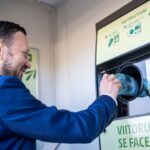 Fechet (Mediu) vorbește despre RetuRO: „Am transformat România într-un loc mai curat” 3 fechet mediu despre returo am facut romania mai curata 681b139f7861f