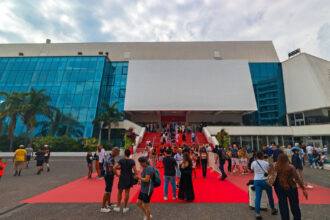 festivalul de la cannes isi arata sprijinul pentru ucraina prin proiectia a trei filme in prima zi a evenimentului 6824472ce9b46