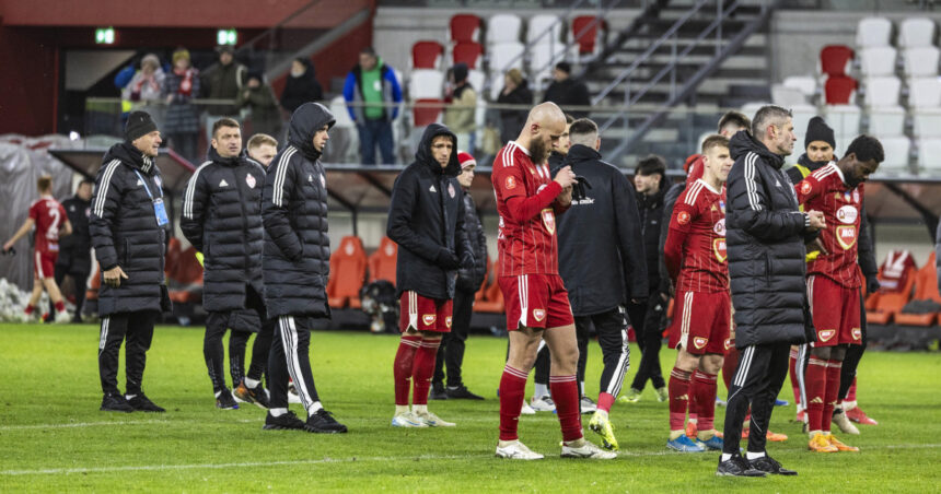 Concluzia sezonului în Superligă: Echipele care au căzut în liga a doua și cele care își dispută salvarea! 1 final de sezon in play out ul superligii ce echipe au retrogradat direct in liga a doua si ce echipe au ajuns la baraj 682cacf24e9f6