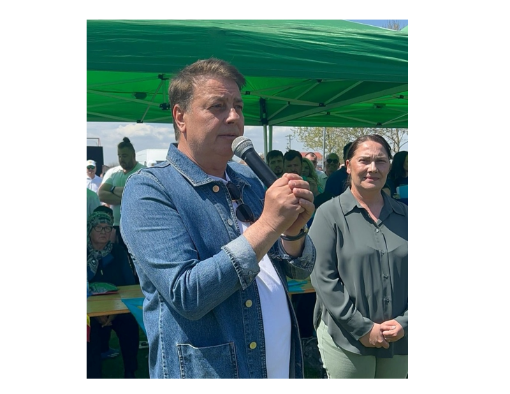 Florin Mitroi, liderul CJC, a fost astăzi prezent la Valu lui Traian pentru inaugurarea sezonului de Kureș. 1 florin mitroi presedintele cjc a participat azi la valu lui traian la deschiderea sezonului de kures 68139c477a509