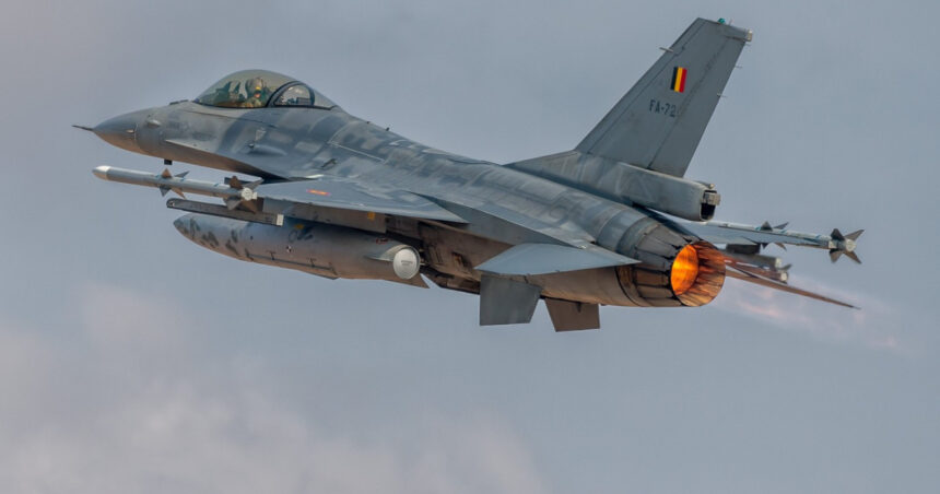 Forțele Aeriene Române desfășoară exerciții de zbor la altitudini reduse în întreaga țară, utilizând avioane F-16. 1 fortele aeriene romane anunta zboruri de antrenament la inaltimi mici pe intreg teritoriul tarii se folosesc inclusiv avioane f 16 6835f243acc33