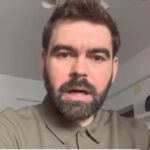 Fostul rival electoral, în vizorul anchetatorilor după ce a insultat femeile care l-au susținut pe Nicușor Dan, numindu-le „cățele” și „zdrențe” 2 fost candidat la parlamentare anchetat dupa ce le a numit catele zdrente pe femeile care l au votat pe nicusor dan 683878f8604a0