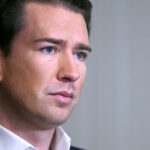 Sebastian Kurz, fostul cancelar austriac de orientare conservatoare, a fost declarat nevinovat de acuzațiile de perjury. Ce scandal a fost în centrul atenției? 2 fostul cancelar conservator austriac sebastian kurz a fost achitat de acuzatii de marturie falsa in ce dosar a fost implicat 683476f22c27d