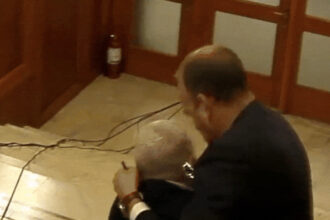 fostul deputat dan vilceanu a fost trimis in judecata pentru ca l a batut in parlament pe florin roman 68370a2790328