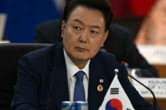 fostul presedinte sud coreean yoon suk yeol inculpat pentru abuz de putere dupa ce a incercat sa impuna legea martiala 68132c64f3b0b