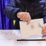ALEGERILE PREZIDENȚIALE DIN 2025: Nicușor Dan în frunte cu peste 54% din voturi, în urma centralizării a peste 10 milioane de sufragii. George Simion, lider în rândul românilor din străinătate. 3 foto alegeri prezidentiale 2025 nicusor dan conduce cu peste 54 dupa ce s au centralizat peste 10 milioane de voturi in strainatate conduce george simion 682a44b1b2d86