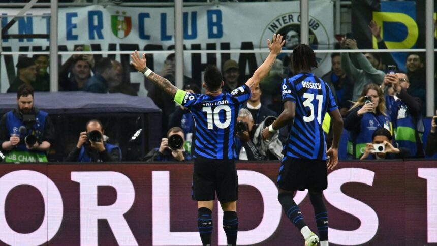 Reacția impresionantă a suporterilor lui Inter după ce echipa a marcat împotriva Barcelonei în semifinala UCL! 1 foto gestul facut de fanii lui inter dupa ce italienii au inscris impotriva barcelonei in returul semifinalei ucl 681a6f03ab0b1