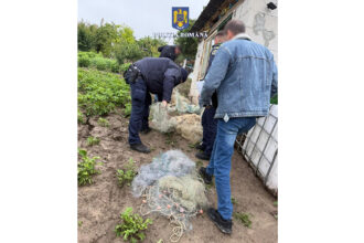 foto perchezitii in lipnita si rasova un intreg arsenal de arme si munitii descoperit de politisti la domiciliile a cinci braconieri 6835bc5790e02