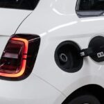 Premiera Revoluționară: Fiat dă startul producției primului său automobil electric transformat în hibrid! 2 foto premiera fiat incepe productia primului automobil electric transformat in hibrid 682415c7c4721