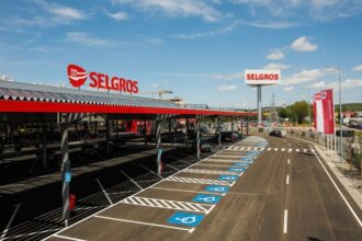 foto selgros reia expansiunea pe plan local si deschide cel de al 24 lea magazin din romania la sibiu 6830165cbc27e