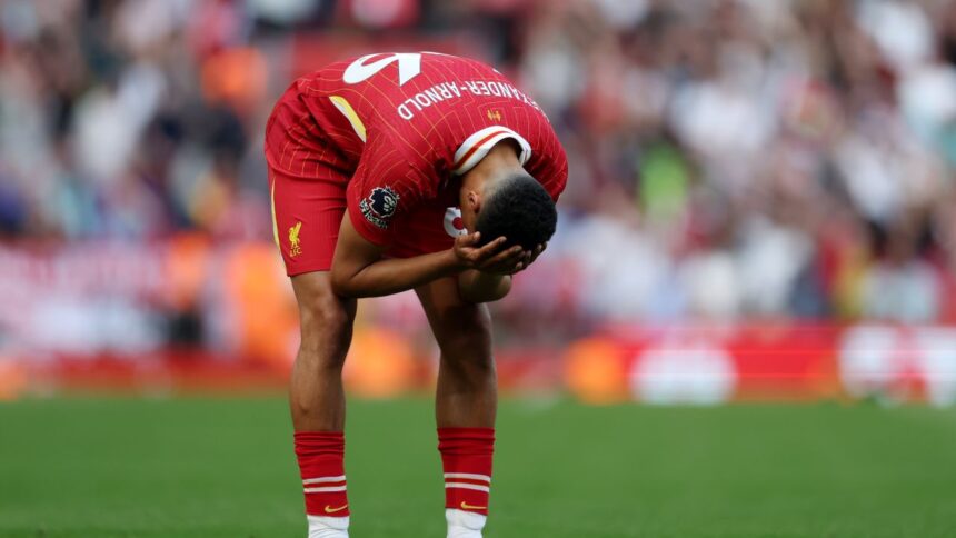 Trent Alexander-Arnold, în mijlocul furtunii: reacția furioasă a suporterilor Liverpool după anunțul despărțirii 1 foto si video cosmar pentru trent alexander arnold huiduit copios de fanii lui liverpool dupa ce si a anuntat plecarea 6820ed6729f75