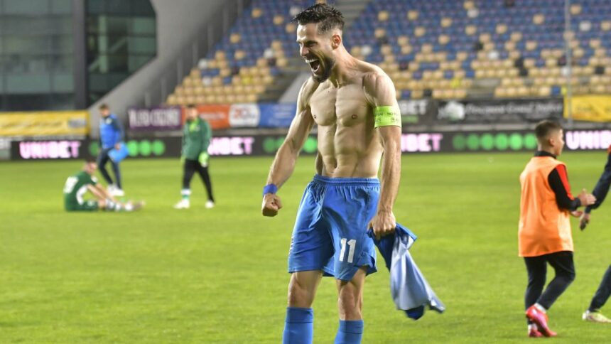 Bătălia pe teren: CSC Dumbrăvița versus Chindia Târgoviște - Un meci crucial pentru salvarea în Liga 2, marcat de un fost campion al României! 1 foto si video csc dumbravita chindia targoviste barajul pentru mentinerea in liga 2 s a incheiat un fost campion al romaniei decisiv 682862fd00aa5