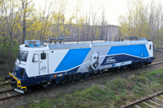 foto softronic livreaza cfr calatori locomotivele carol i si simion mehedinti 682ee4f522b5f