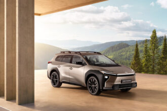 foto toyota lanseaza un nou suv electric cu peste 500 km autonomie 6826c6b06bdb2