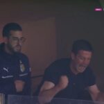 O explozie de bucurie! Cristi Chivu a sărbătorit cu pasiune în tribune, după reușita decisivă a echipei Parma 2 galerie foto ce descatusare cristi chivu s a dezlantuit in tribune dupa golul victoriei marcat de parma 68338933da8fe