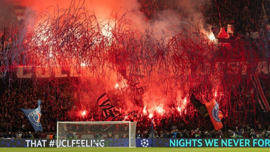 Sărbătoare la Paris! Fotbaliștii PSG-ului au dat startul distracției pe teren după ce au ajuns în finala Ligii Campionilor 1 galerie foto nebunie la paris jucatorii lui psg au inceput petrecerea pe teren dupa calificarea in finala champions league 681bd7ee0f429