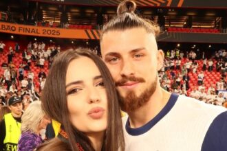 galerie foto partenera lui radu dragusin i a pus pe jar pe englezi ioana stan a aparut in the sun impartaseste frecvent imagini romantice 683195f63c04c