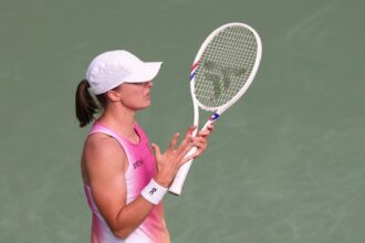 galerie foto roland garros 2025 ce a comentat iga swiatek referitor la prestatia romancei jaqueline cristian 6839d35373205