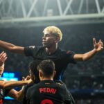 „Sărbătoare pe Camp Nou! FC Barcelona își adaugă în vitrină titlul de campioană a Spaniei: 'Cea mai provocatoare realizare'” 2 galerie foto sa curga sampania fc barcelona a castigat titlul in spania cel mai greu trofeu 6826c72327b23