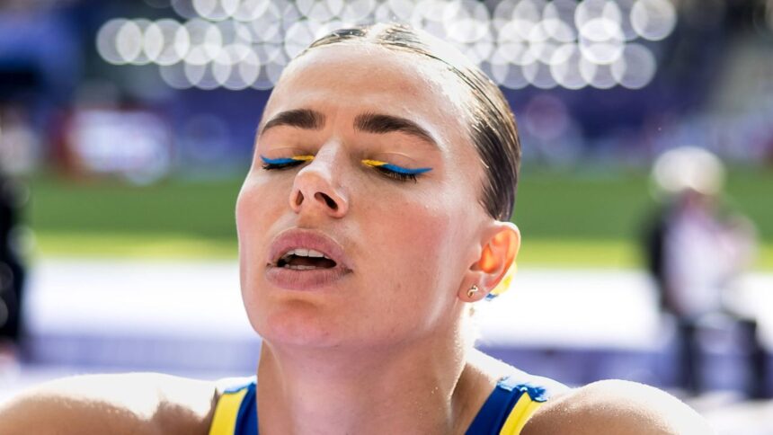Ucraina: Transformarea uimitoare a unei trișoare, acum cu o apariție masculină după o cură intensă de doping 1 galerie foto trisoarea din ucraina plina de testosteron a ajuns sa arate ca un barbat dupa ce s a dopat la greu 68263e13e67e2