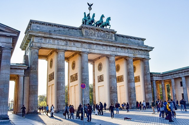 Germania pune capăt unei controverse legale de un secol legată de operele de artă regală 1 germania incheie o disputa juridica de 100 de ani privind opere de arta imperiale 68230737da360