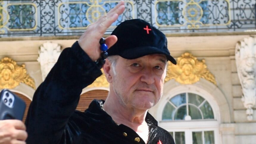 Gigi Becali își asumă un angajament după ce Mircea Lucescu a chemat opt fotbaliști de la FCSB în echipa națională 1 gigi becali face o promisiune dupa ce mircea lucescu a convocat opt jucatori de la fcsb la nationala 68348d5d529fb