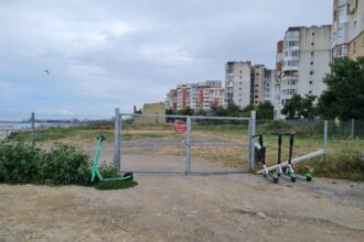 grecul christos panopoulos pierde in favoarea abadl terenul de pe taluzul plajei modern unde voia sa construiasca blocuri 68212c8b6d35c