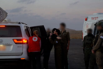 hamas anunta ca e pregatita sa elibereze alti 10 ostatici israelieni in viata si trupurile altor 18 683b6923a2d34