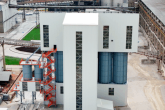 holcim romania investitie de peste 5 milioane euro pentru extinderea portofoliului cu solutii pentru agricultura si zootehnie 68259c03da28c