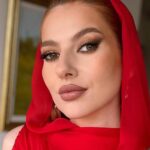 Lidia Buble sub focul criticilor: Reacții dure la imaginea provocatoare! „Cum vor privi părinții tăi această fotografie?” 2 imaginea topless cu lidia buble n a fost pe placul fanilor ei cantareata criticata aspru oare parintii tai cand o sa vada poza ce crezi ca o sa fie in sufletul lor 68343264da6d8