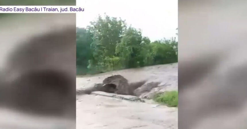 Povestea devastatoare a intemperiilor: Impactul ploilor torențiale și al grindinei asupra locuințelor, vehiculelor, căilor de acces și surselor de apă 1 imaginile dezastrului provocat de ploile torentiale cu grindina case masini drumuri si fantani au fost afectate de apele involburate 6833054b2103d