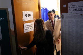 interviu george simion pana la finalul acestei veri vom sti in ce functie va fi calin georgescu in statul roman pot va fi adus la guvernare fiind un aliat ce spune despre guvernatorul bnr demisia 681b5ab82b876