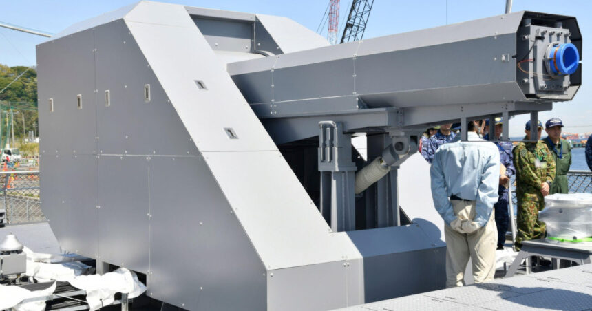Japonia dezvăluie o inovație militară revoluționară: tunul electric care ar putea transforma cursul conflictelor! 1 japonia a prezentat o arma care poate schimba soarta razboiului ce este si cum functioneaza tunul electric 682f17c176737