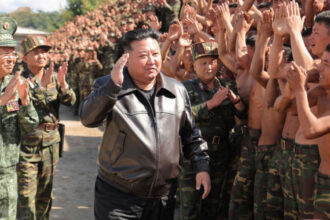 kim jong un acorda nord coreenilor privilegii rare pentru a tempera furia familiilor soldatilor morti in razboiul din ucraina 681c30d1d3a70