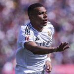 Kylian Mbappe marchează o pagină de legendă! Performanța remarcabilă a francezului după „dubla” împotriva Barcelonei 3 kylian mbappe scrie istorie recordul absolut stabilit de francez dupa dubla in poarta barcelonei 6820cb48bce1a
