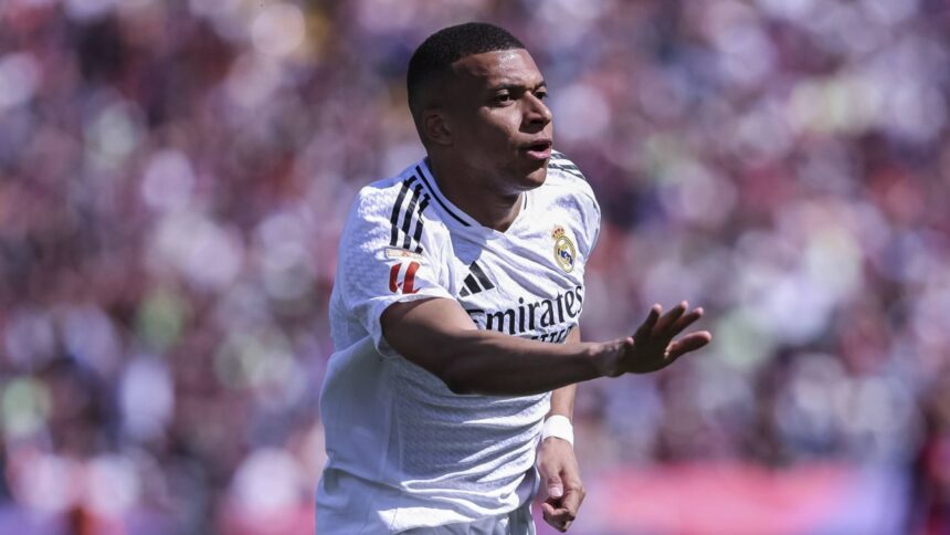 Kylian Mbappe marchează o pagină de legendă! Performanța remarcabilă a francezului după „dubla” împotriva Barcelonei 1 kylian mbappe scrie istorie recordul absolut stabilit de francez dupa dubla in poarta barcelonei 6820cb48bce1a