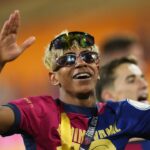 Lamine Yamal își pune semnătura: „Am acceptat oferta!” 3 lamine yamal semneaza a acceptat contractul 682c33eda8495